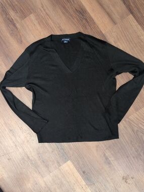 Ann Taylor 100% Silk Black V-Neck Knit Sweater